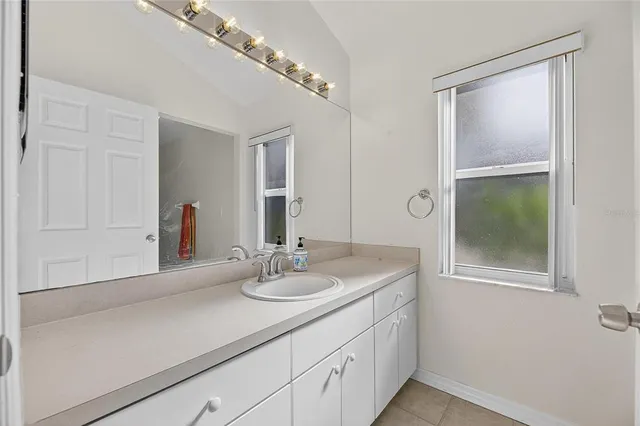 $524,999 | 16604 Lake Heather Drive, Tampa, FL 33618