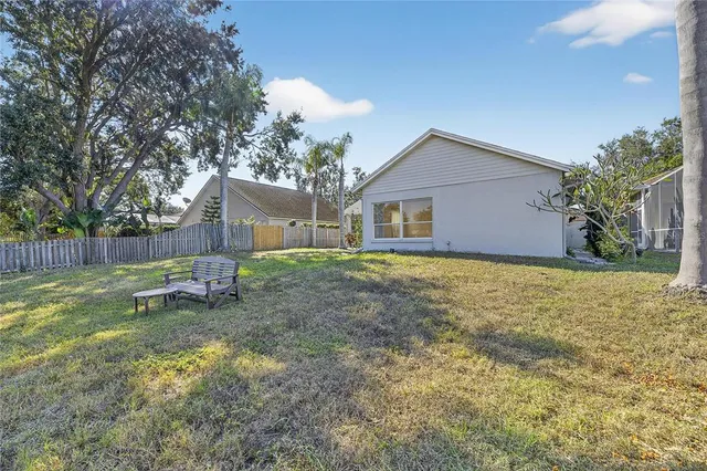 $524,999 | 16604 Lake Heather Drive, Tampa, FL 33618