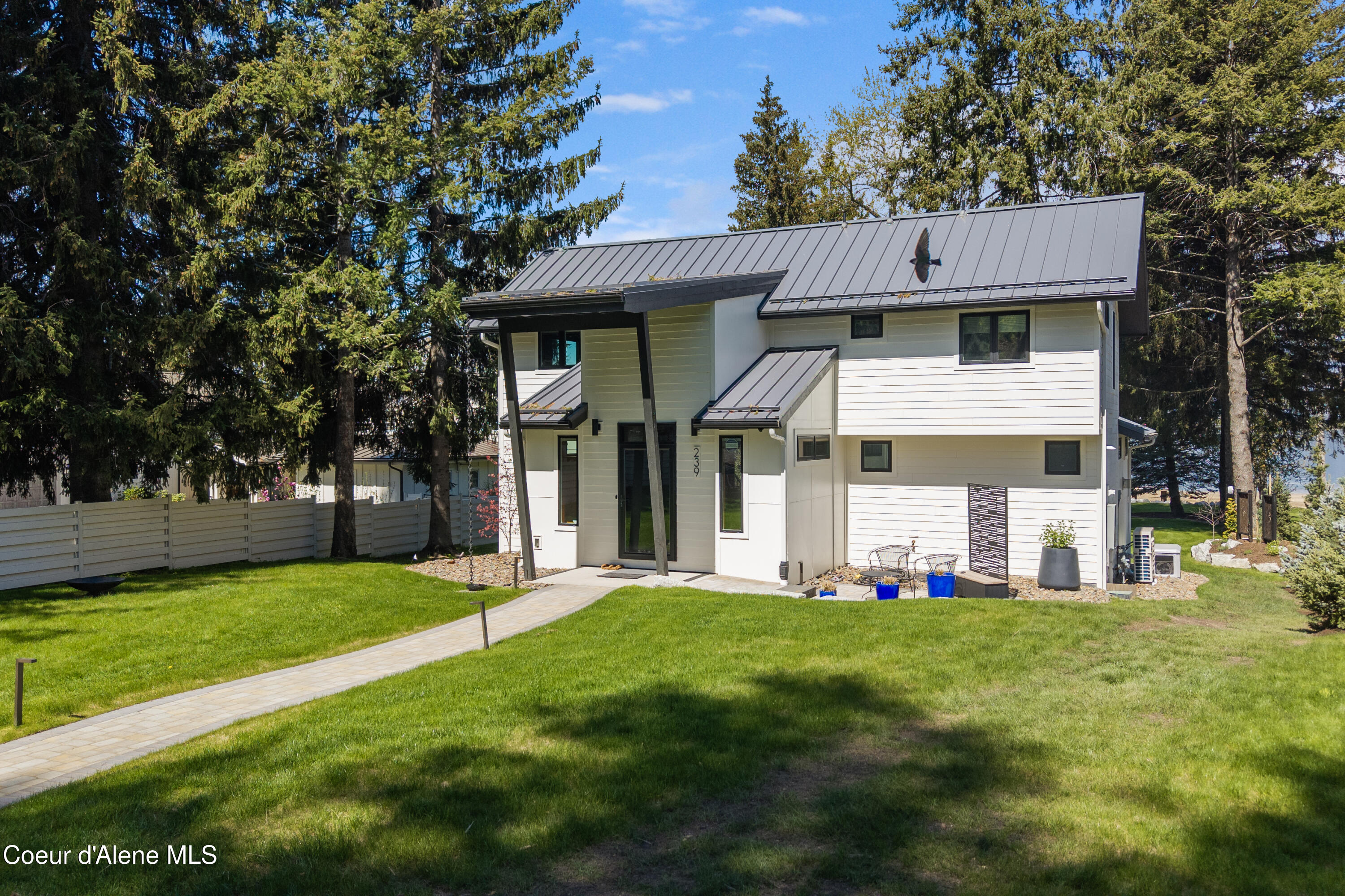 239 Pierce Lane Sagle, ID 83860 - Photo 2 of 85 DJI_20260501022145_0779_D