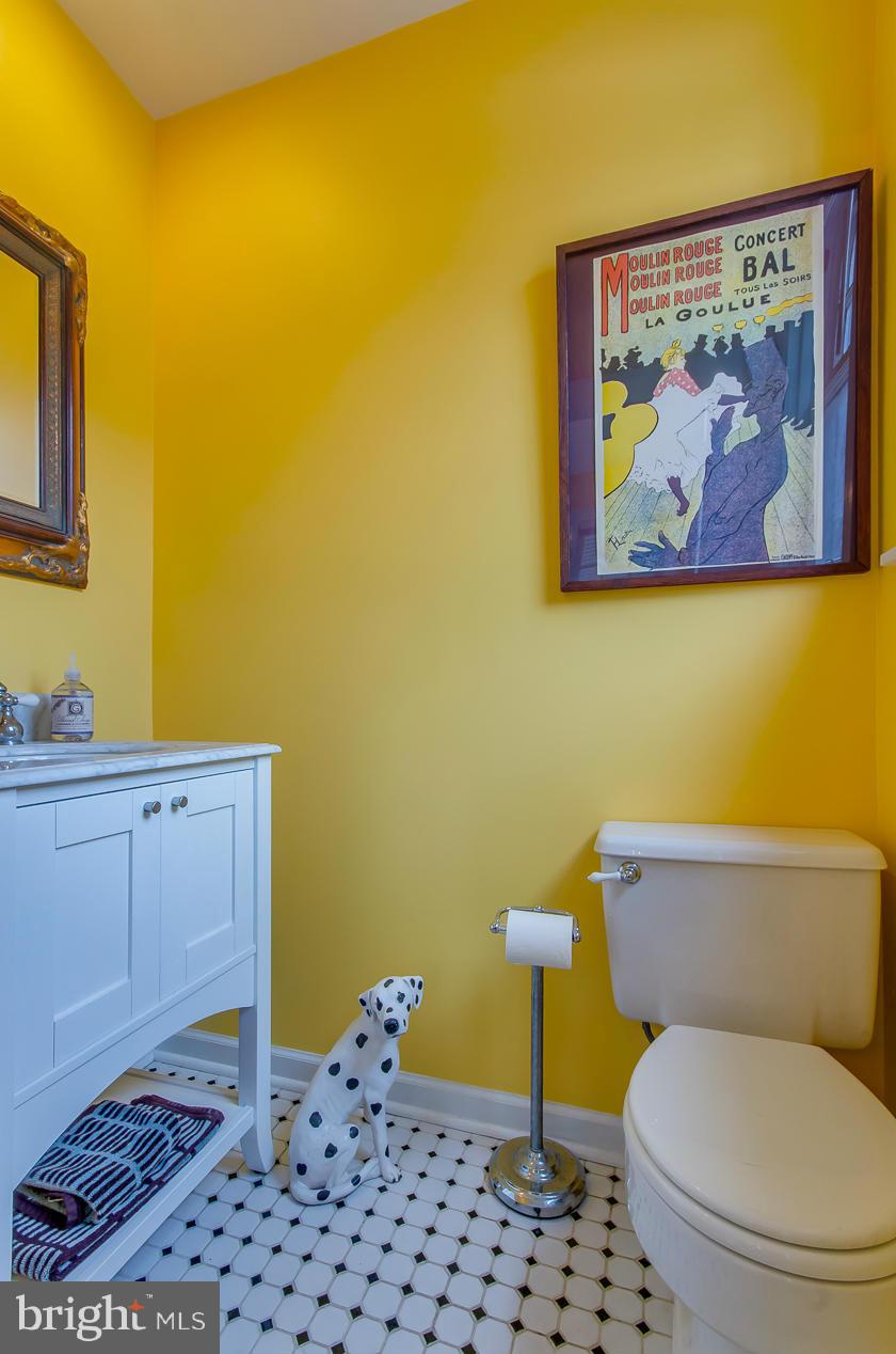 1218 Delafield Place Northwest Washington, DC 20011 - Photo 16 of 30 Bath