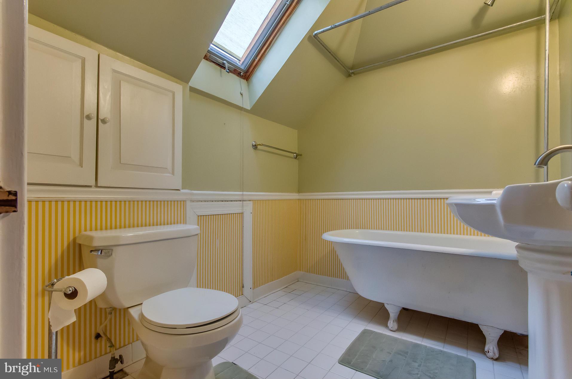 1218 Delafield Place Northwest Washington, DC 20011 - Photo 25 of 30 Bath