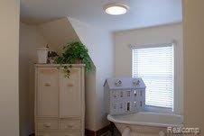 2675 Lake George Road Oxford, MI 48370 - Photo 10 of 17 Main bath.jpg