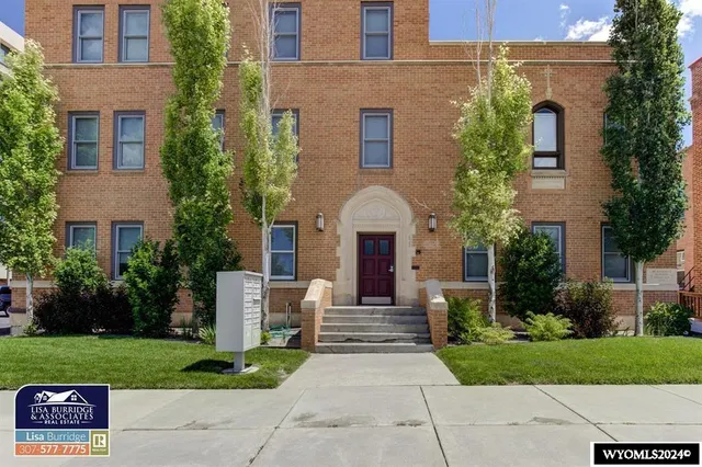 $5,989,000 | 623 South Wolcott Street, Casper, WY 82601