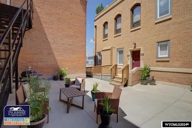 $5,989,000 | 623 South Wolcott Street, Casper, WY 82601