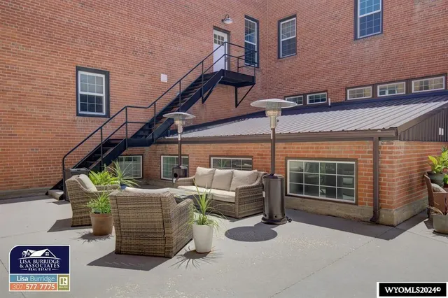 $5,989,000 | 623 South Wolcott Street, Casper, WY 82601