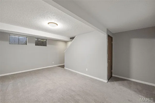 $185,000 | 2411 Dordogne Drive, Maryland Heights, MO 63043