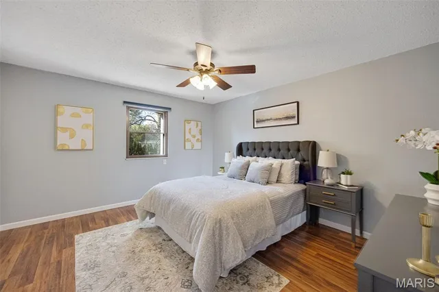 $185,000 | 2411 Dordogne Drive, Maryland Heights, MO 63043