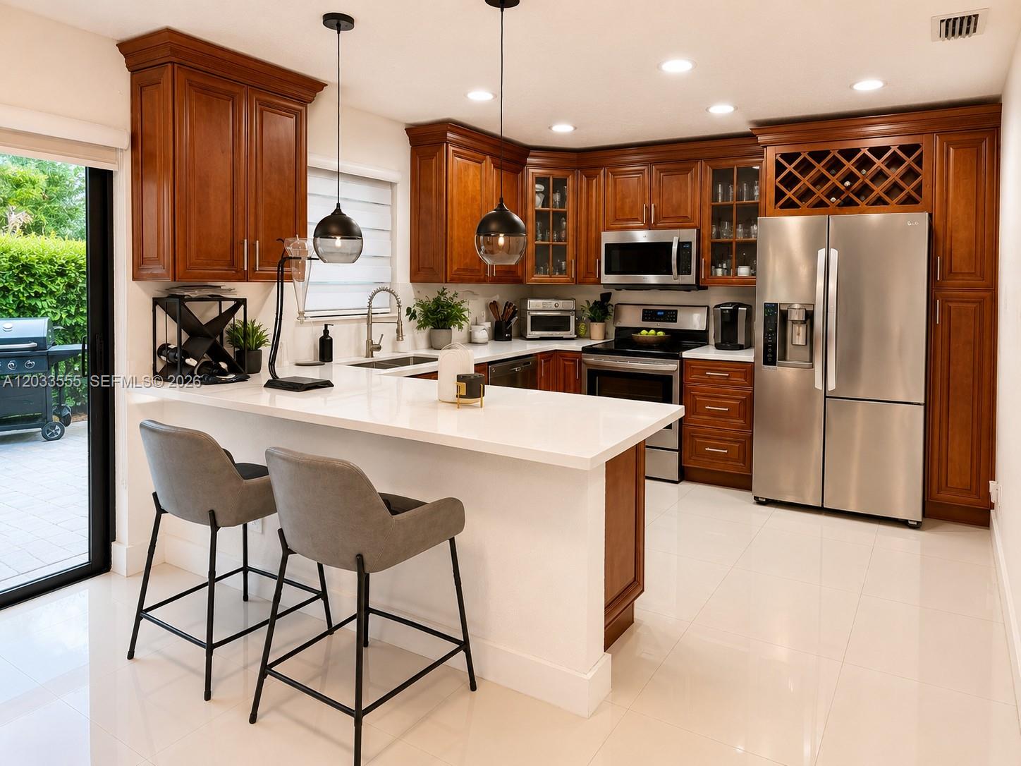 12737 Southwest 68th Terrace Miami, FL 33183 - Photo 16 of 32
