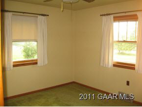 1813 Barrenridge Road Staunton, VA 24401 - Photo 11 of 18 a view of an empty room