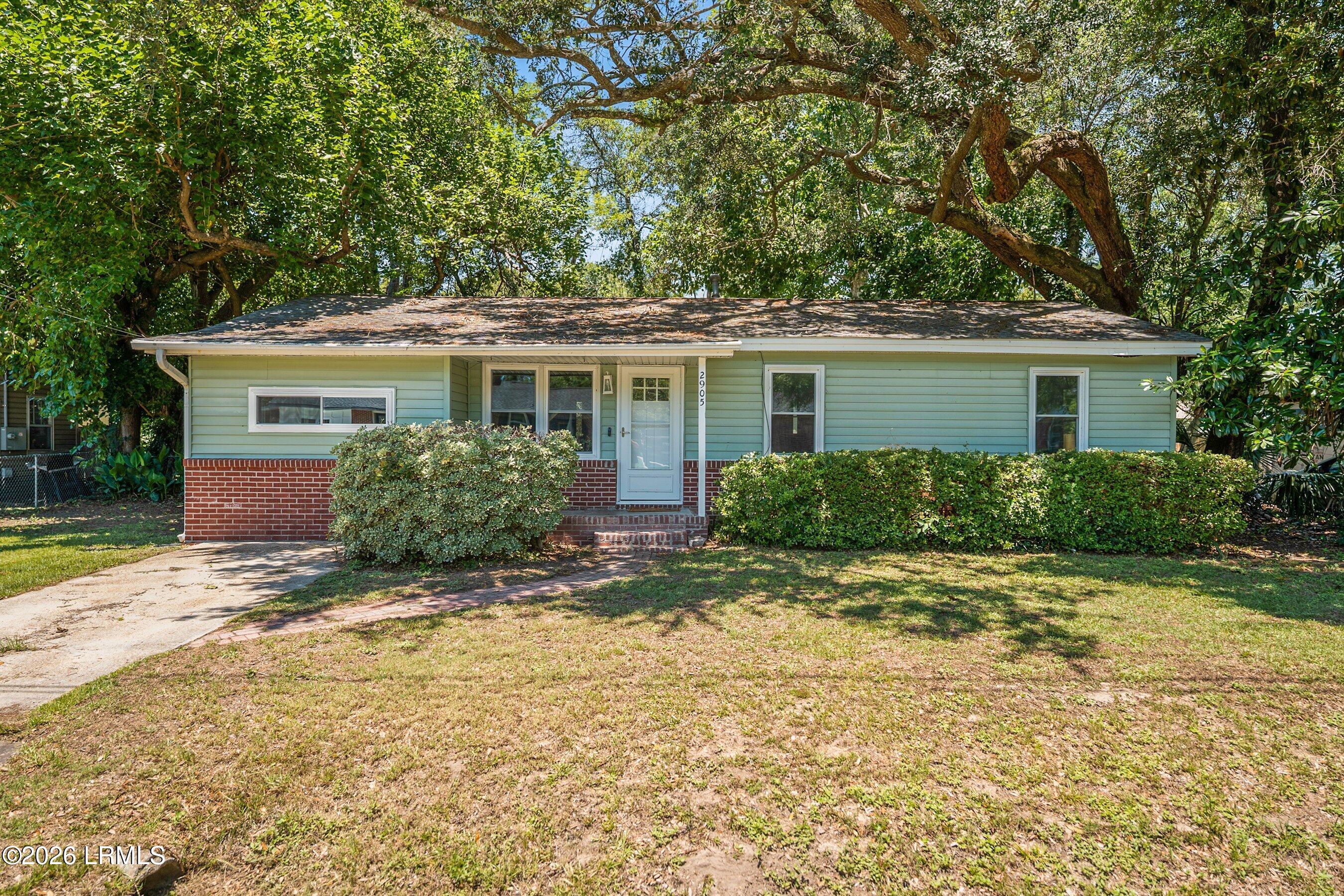 2905 Third Street Beaufort, SC 29902 - Photo 1 of 39 DSC07730-3.jpg-SMALL