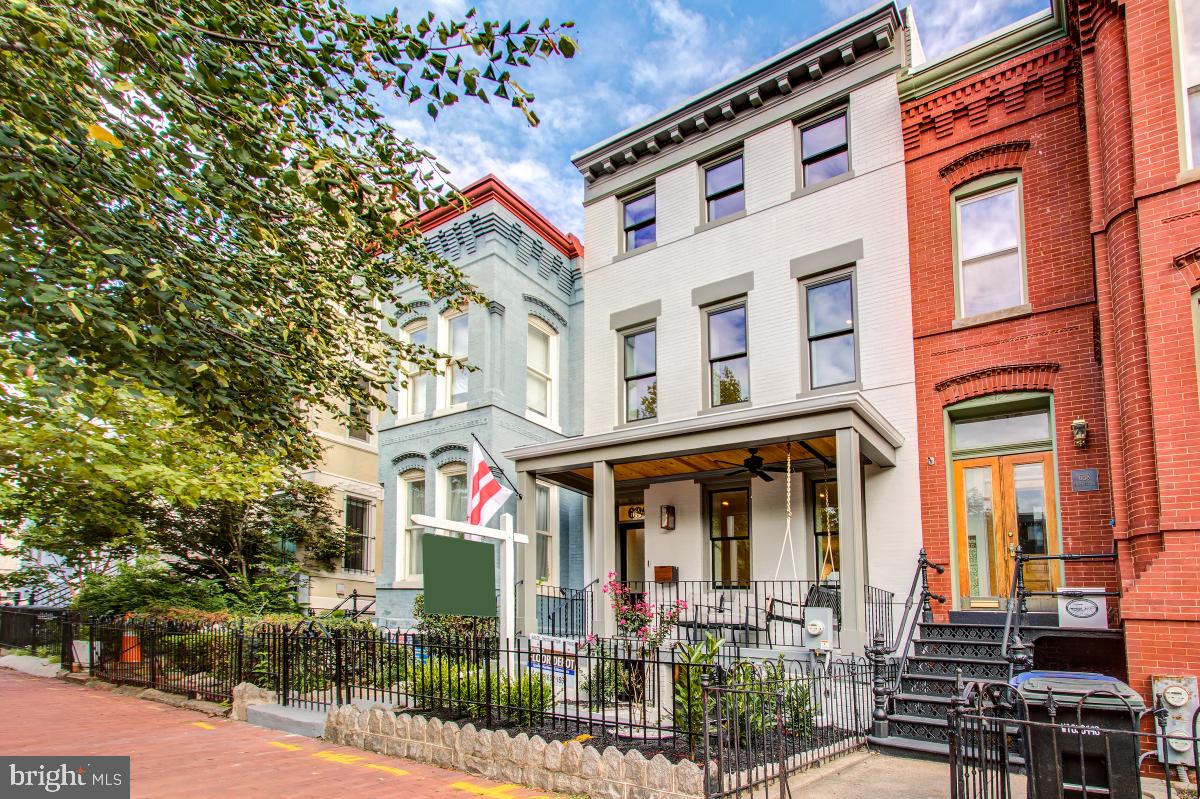 636 E Street Northeast Washington, DC 20002 - Photo 2 of 72
