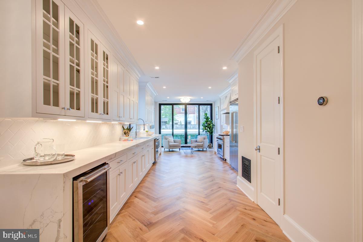 636 E Street Northeast Washington, DC 20002 - Photo 17 of 72