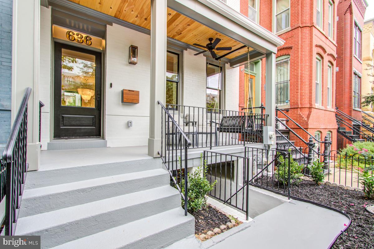 636 E Street Northeast Washington, DC 20002 - Photo 3 of 72
