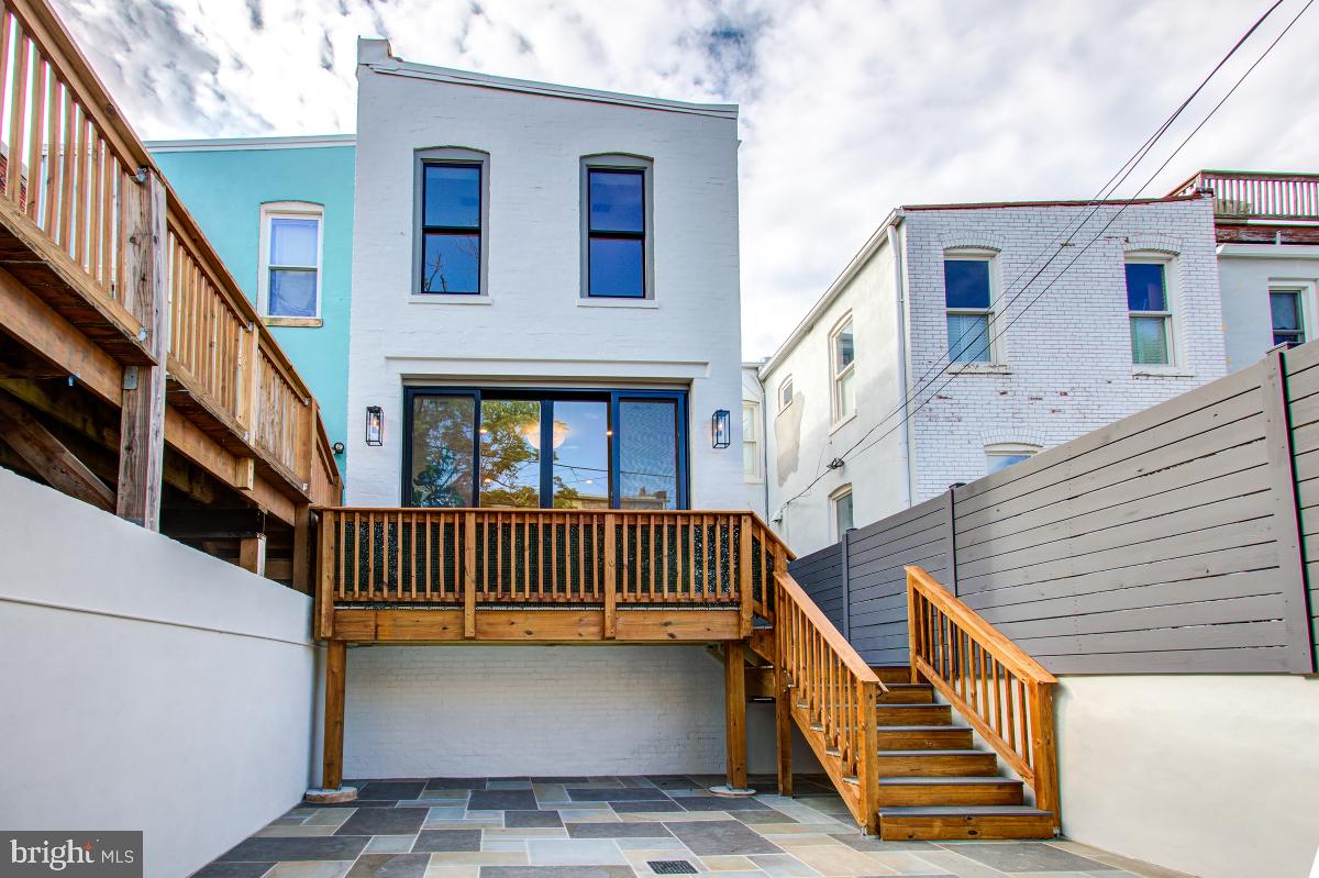 636 E Street Northeast Washington, DC 20002 - Photo 30 of 72