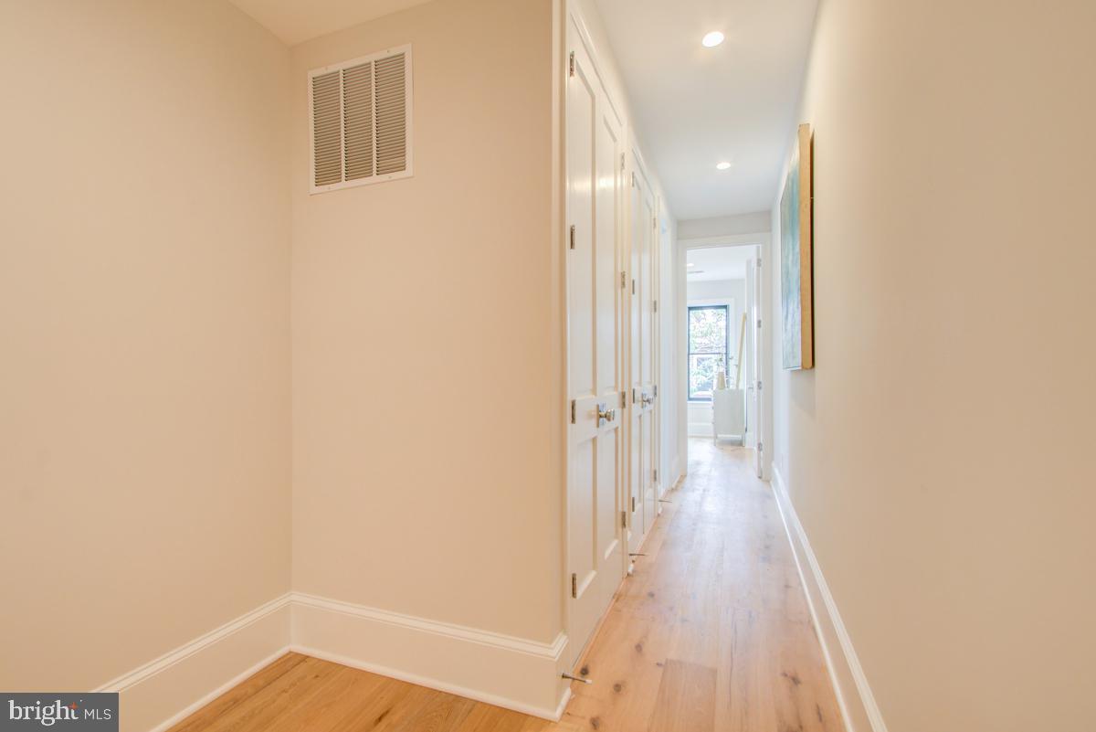 636 E Street Northeast Washington, DC 20002 - Photo 37 of 72