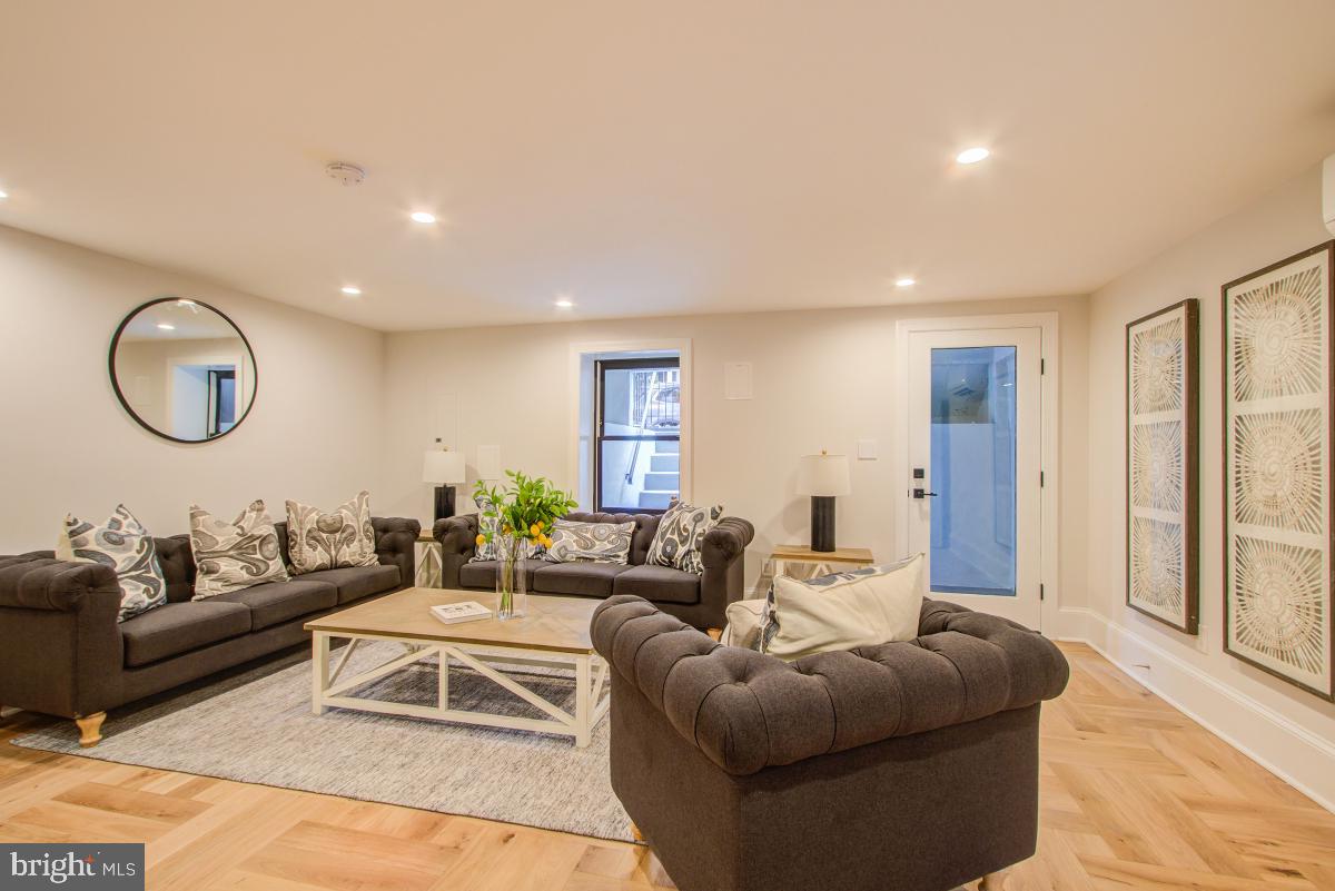 636 E Street Northeast Washington, DC 20002 - Photo 59 of 72