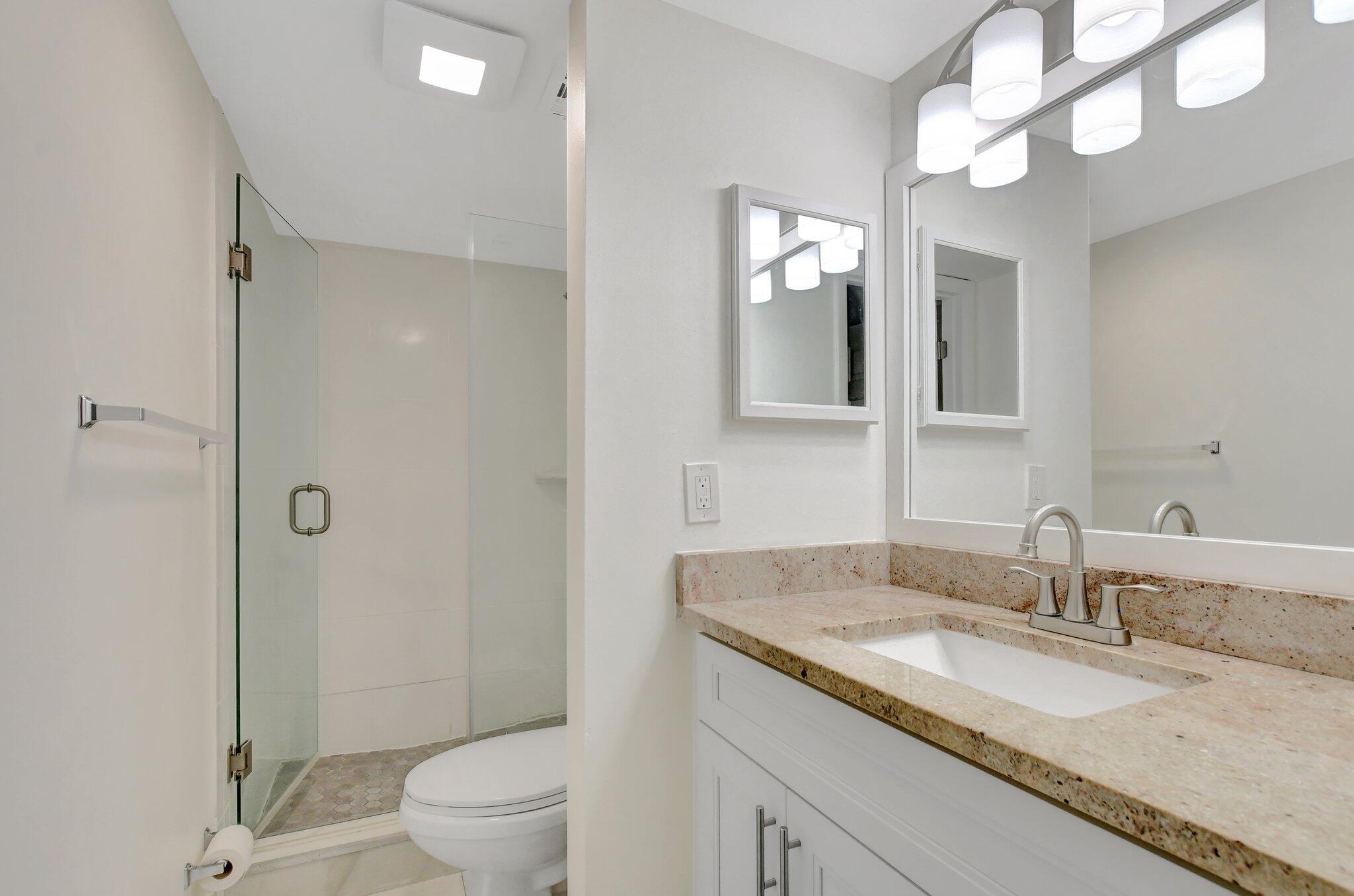 3939 Northeast 5th Avenue, Unit B102 Boca Raton, FL 33431 - Photo 14 of 29 16-web-or-mls-DSC_1616