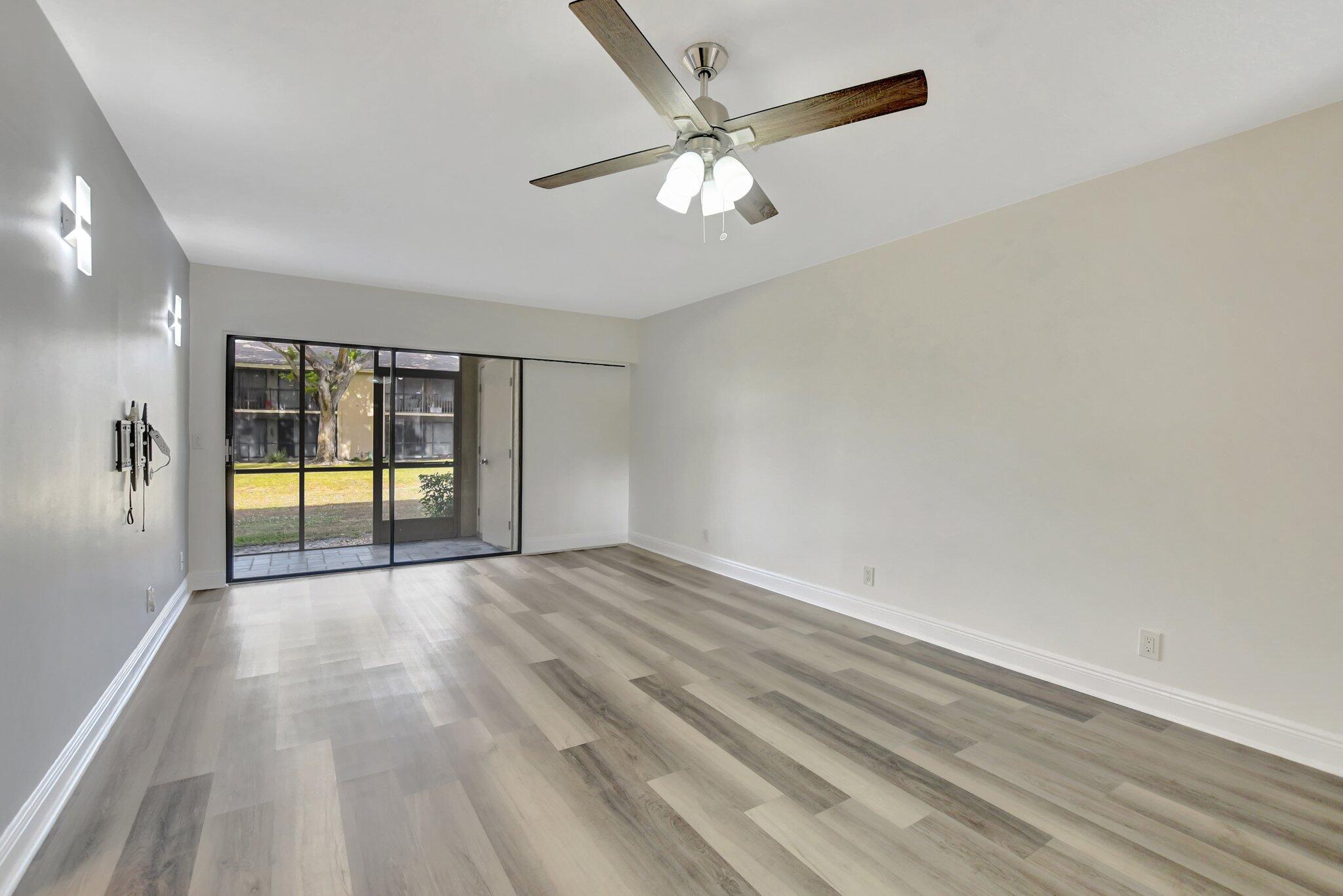 3939 Northeast 5th Avenue, Unit B102 Boca Raton, FL 33431 - Photo 8 of 29 8-web-or-mls-DSC_1576