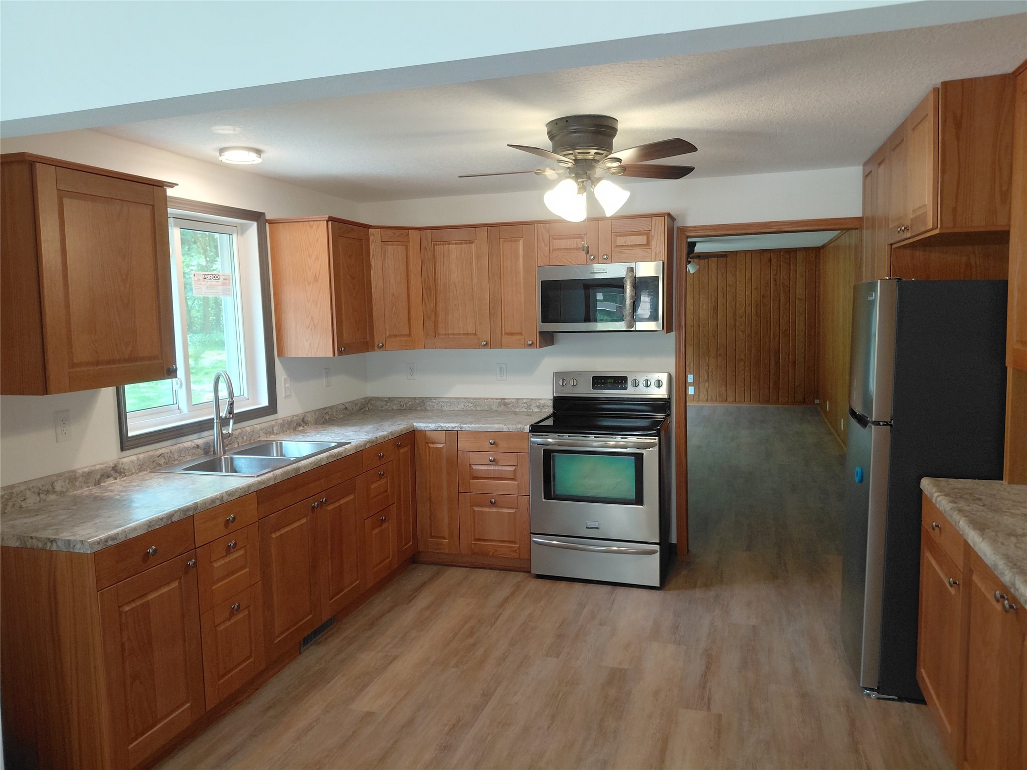 E5329 1370th Avenue Ridgeland, WI 54763 - Photo 3 of 14