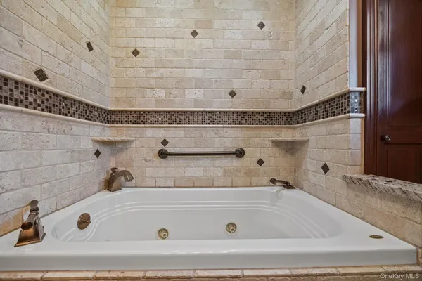 $534,500 | 40 Magnolia Drive, Fishkill, NY 12590