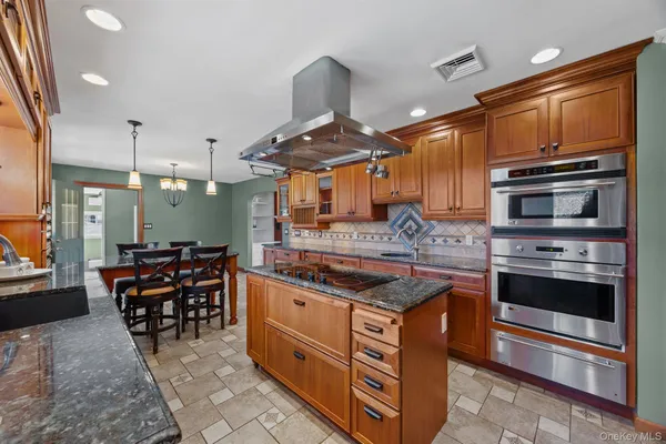 $534,500 | 40 Magnolia Drive, Fishkill, NY 12590