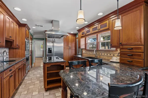 $534,500 | 40 Magnolia Drive, Fishkill, NY 12590