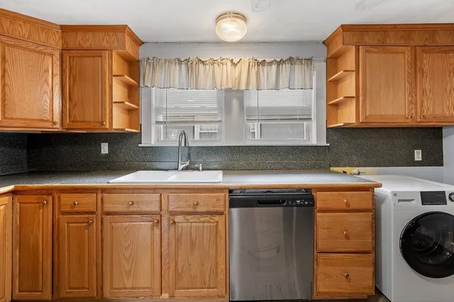 $995,999 | 46 A Wentworth Street, Malden, MA 02148