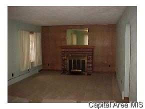2052 South Walnut Street Springfield, IL 62704 - Photo 2 of 7
