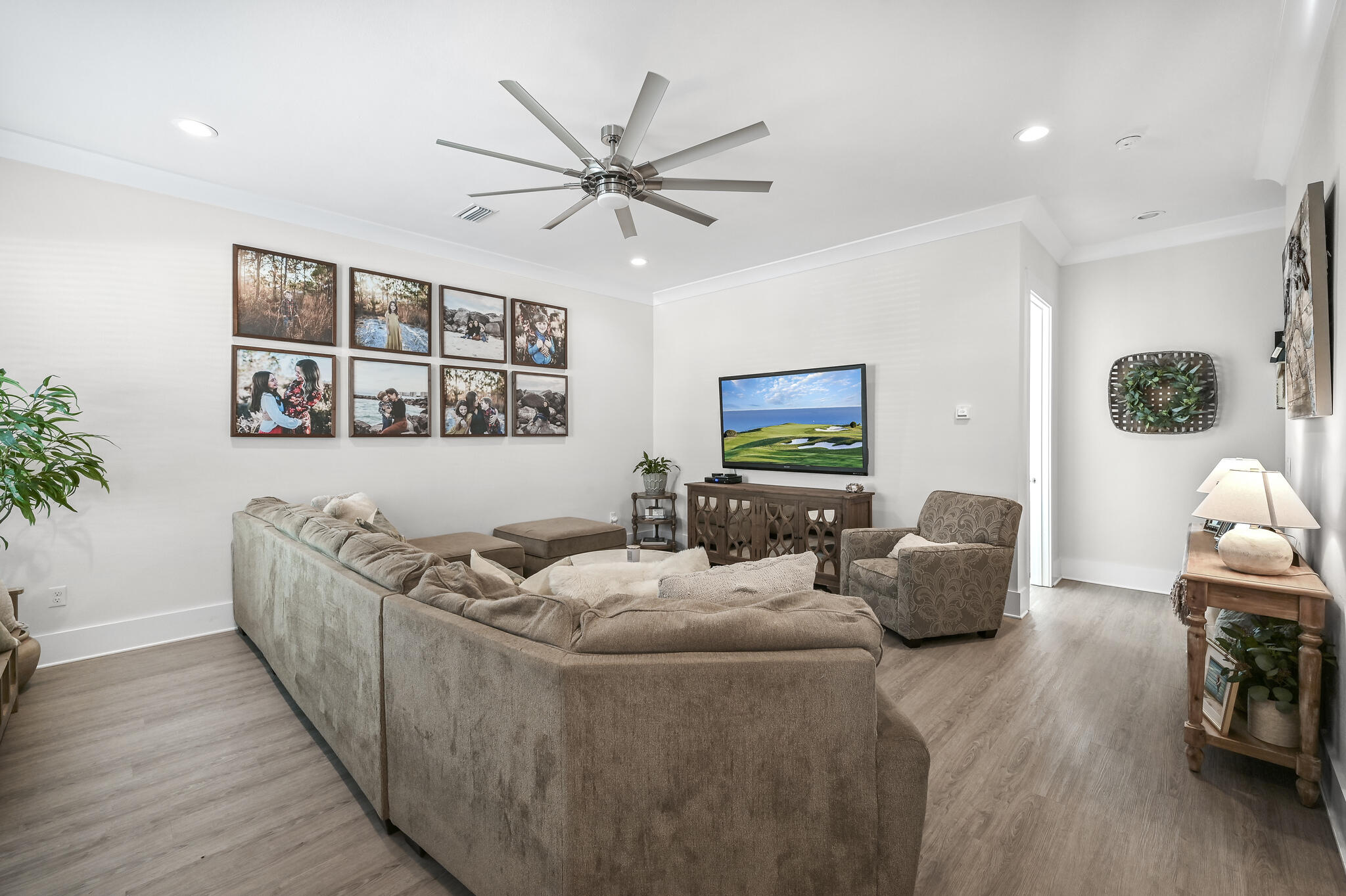 995 Airport Road, Unit 13 Destin, FL 32541 - Photo 4 of 34 a living room with furniture and wooden floor