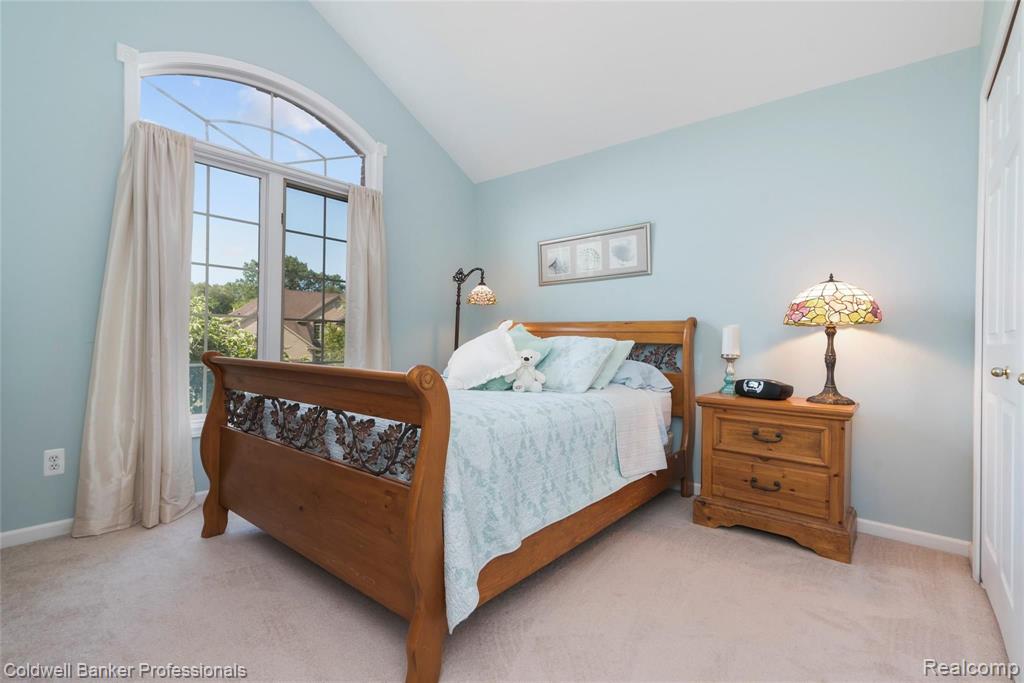 6607 Chatham Circle Rochester Hills, MI 48306 - Photo 19 of 28