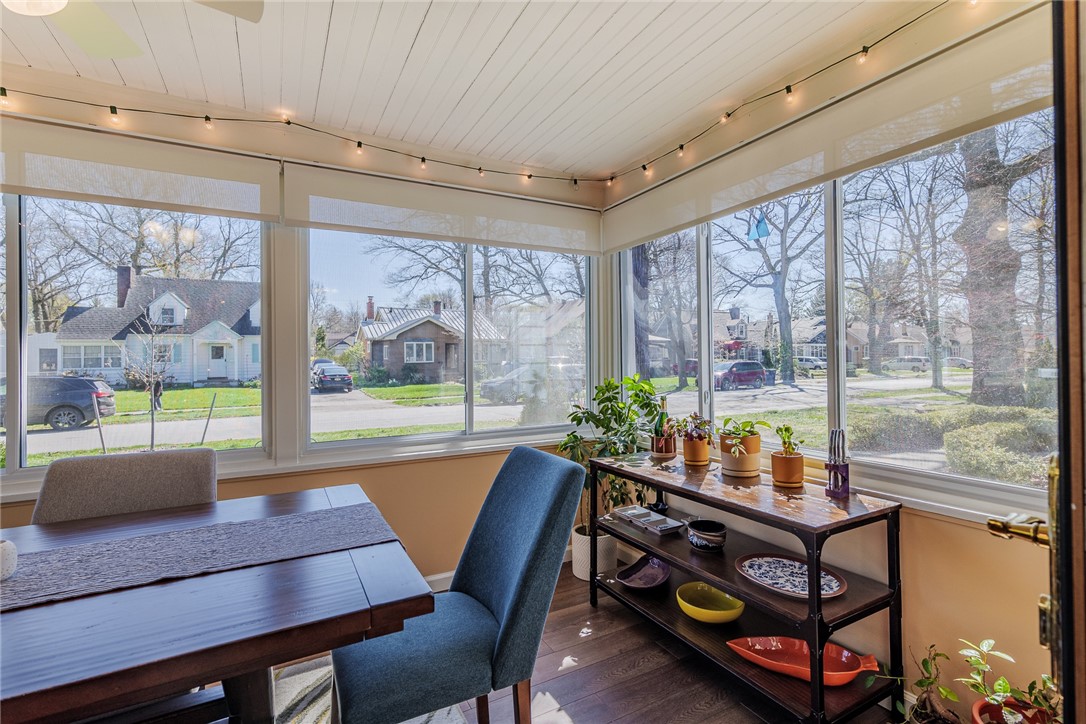 108 Garford Road Irondequoit, NY 14622 - Photo 19 of 50 Fully insulated Enclosed porch with custom blinds