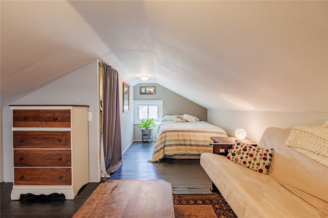 108 Garford Road Irondequoit, NY 14622 - Photo 30 of 50 Second floor bedroom/living space!