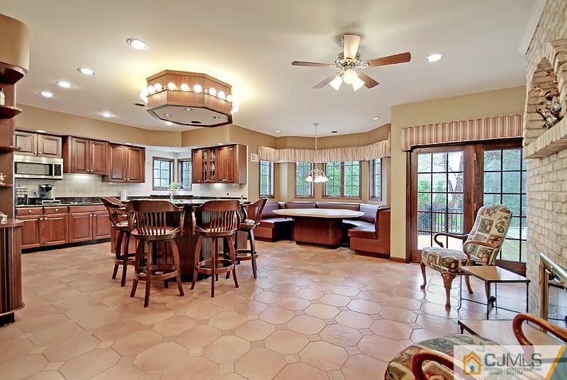 5 Maher Road Somerset, NJ 08873 - Photo 10 of 25 Gallery Image 10