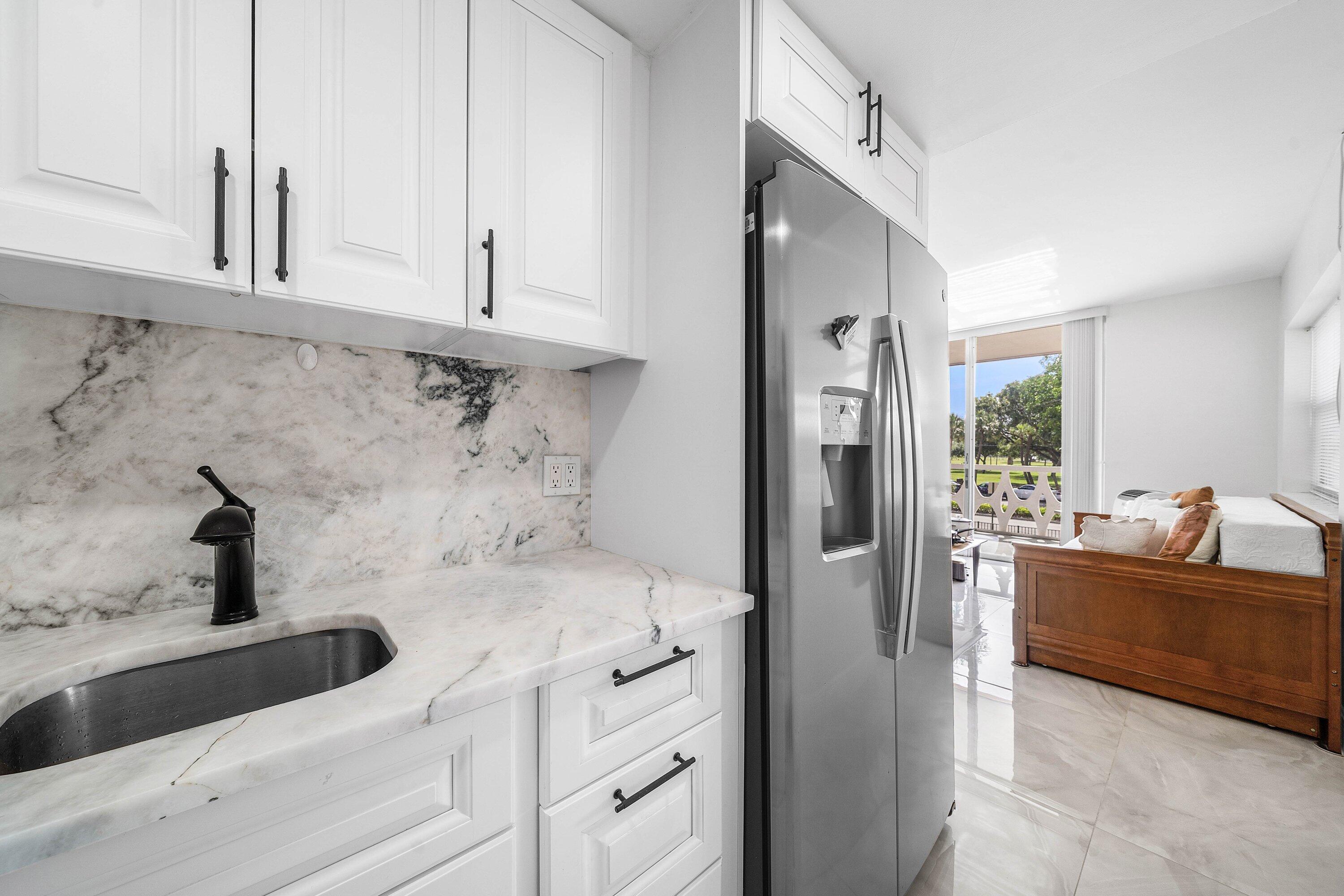 15 South Golfview Road, Unit 206 Lake Worth, FL 33460 - Photo 13 of 35 15 south Golfview rd