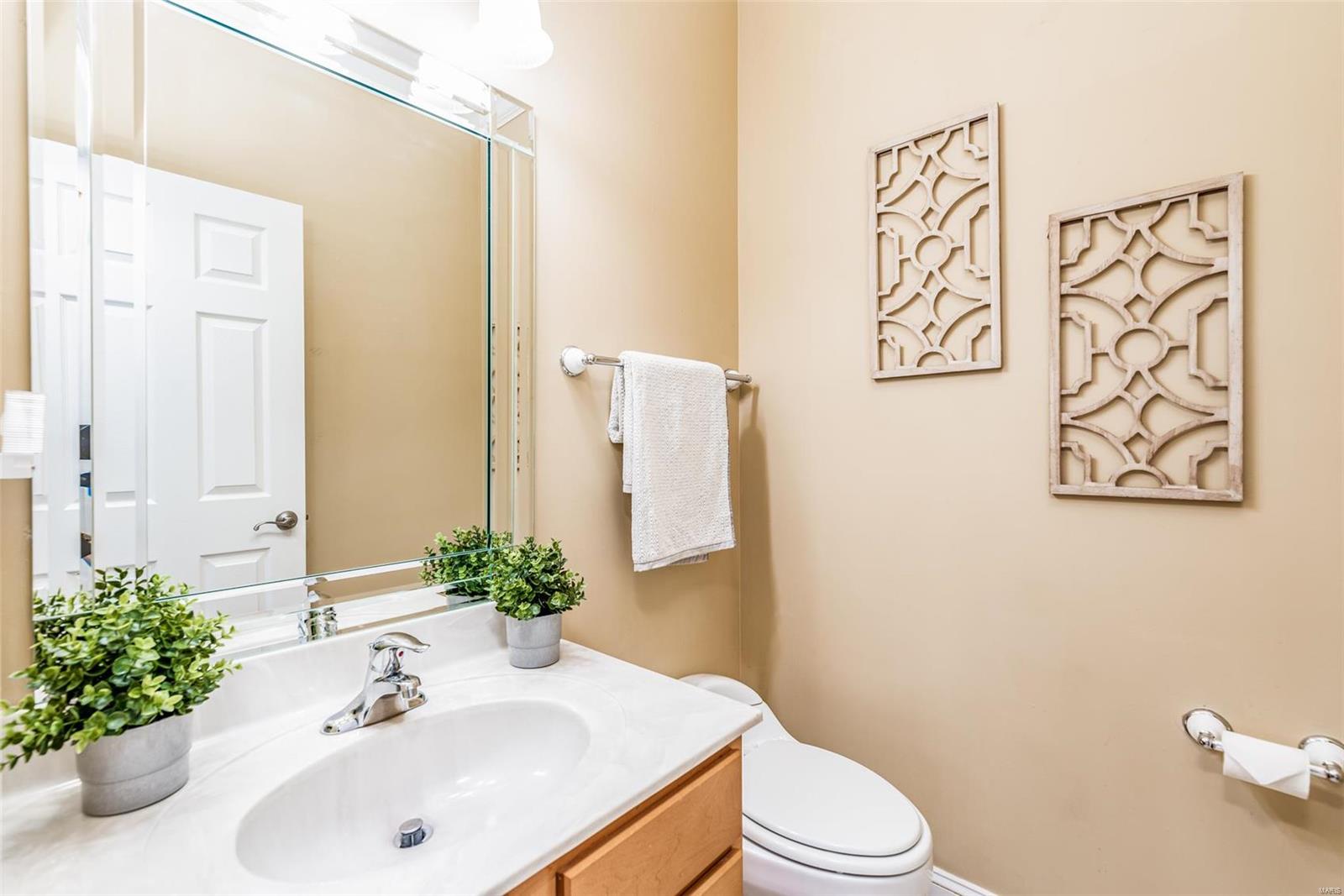 10135 Tanbridge Road St. Louis, MO 63128 - Photo 24 of 49 Gallery Image 24