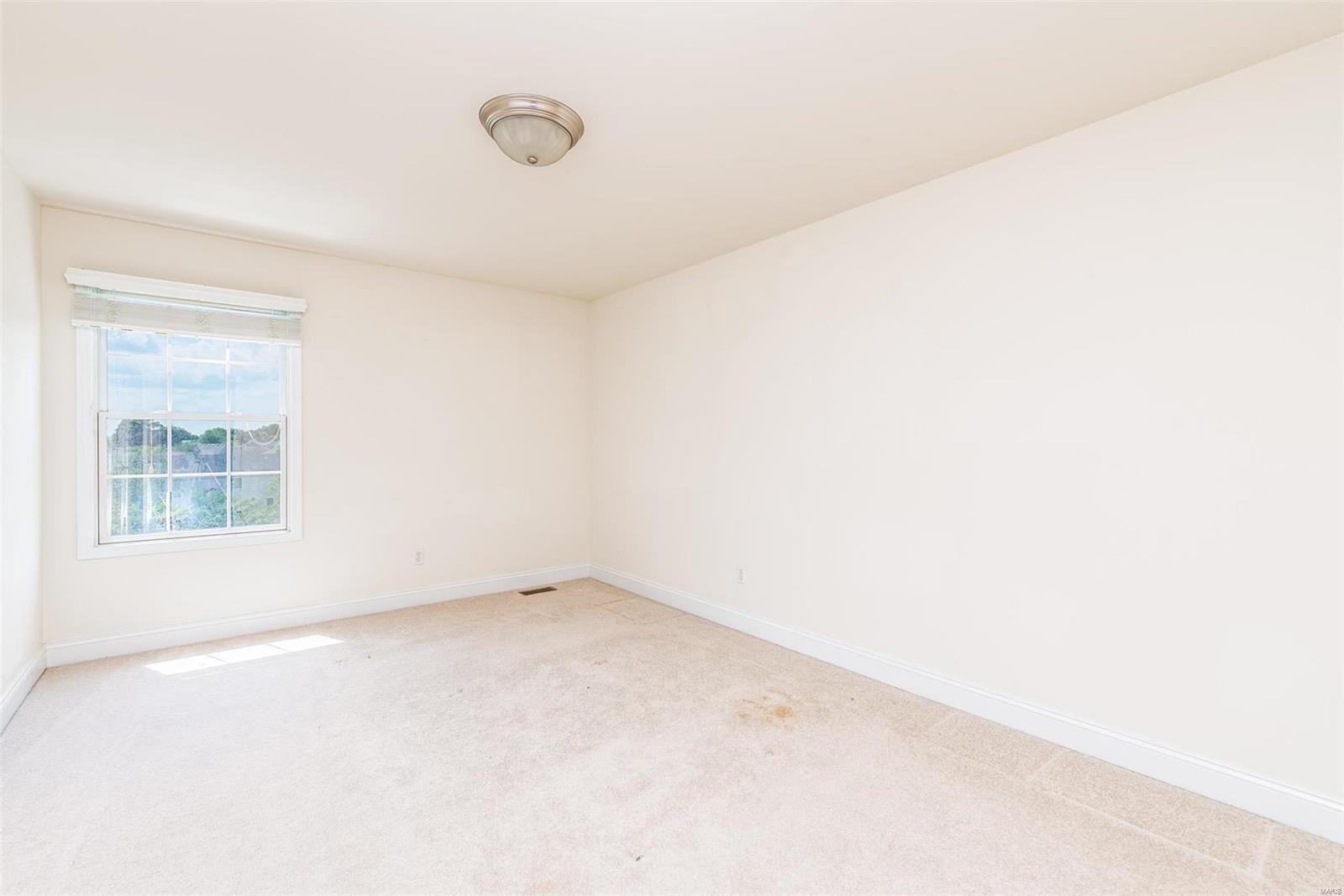 10135 Tanbridge Road St. Louis, MO 63128 - Photo 27 of 49 Gallery Image 27