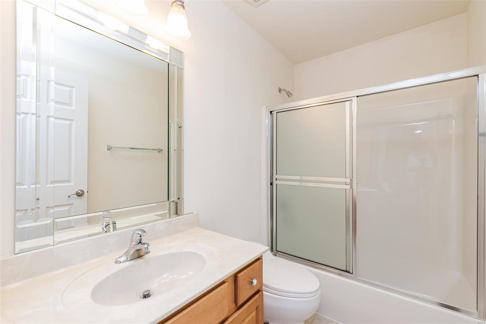 10135 Tanbridge Road St. Louis, MO 63128 - Photo 31 of 49 Gallery Image 31