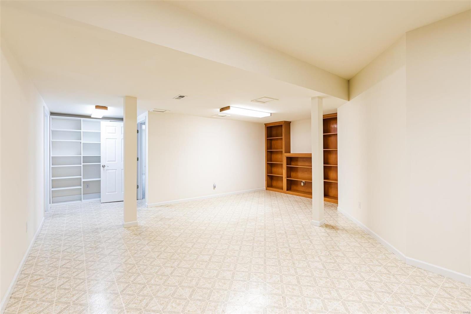10135 Tanbridge Road St. Louis, MO 63128 - Photo 40 of 49 Gallery Image 40