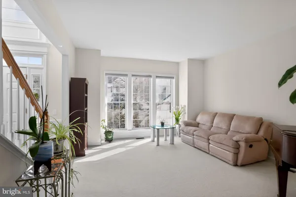 $995,000 | 184 Magnolia Drive, Chester Springs, PA 19425