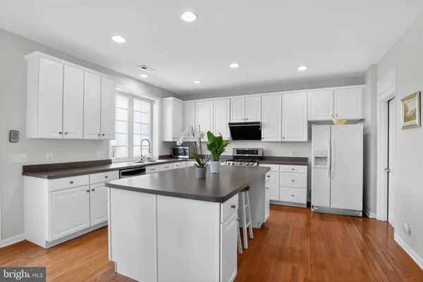 $995,000 | 184 Magnolia Drive, Chester Springs, PA 19425