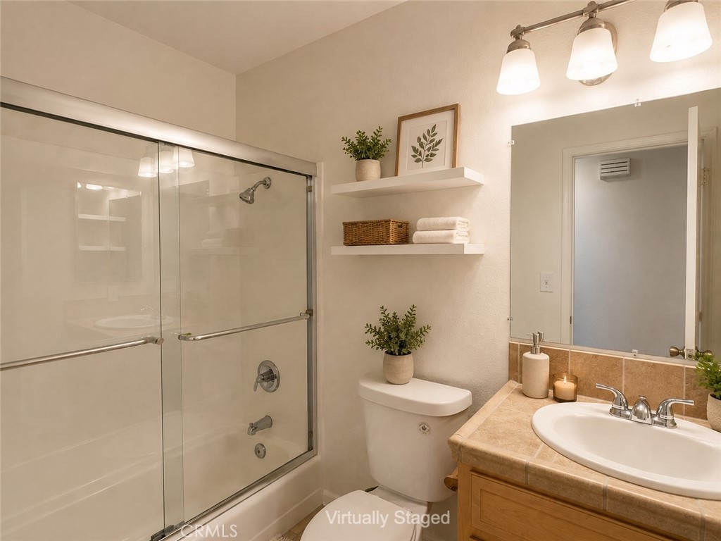 2735 Brockton Avenue Riverside, CA 92501 - Photo 12 of 48 Virtually Staged