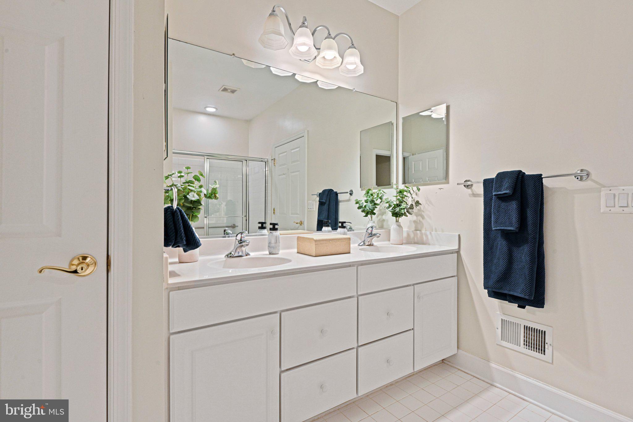 44482 Maltese Falcon Square Ashburn, VA 20147 - Photo 27 of 71 Vanity with drawers