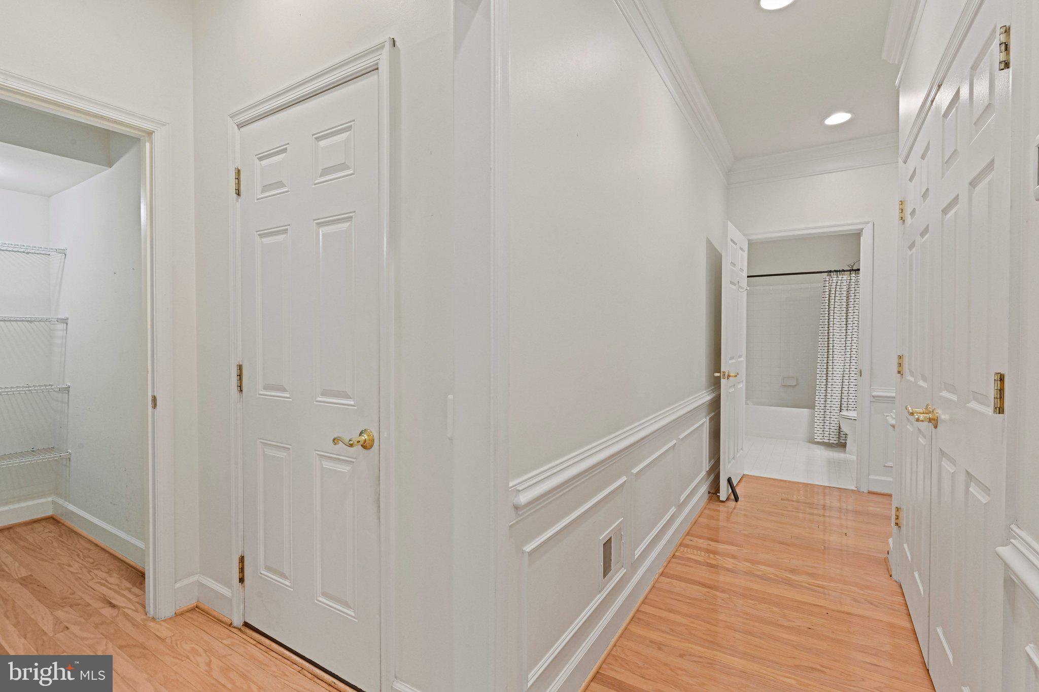44482 Maltese Falcon Square Ashburn, VA 20147 - Photo 33 of 71