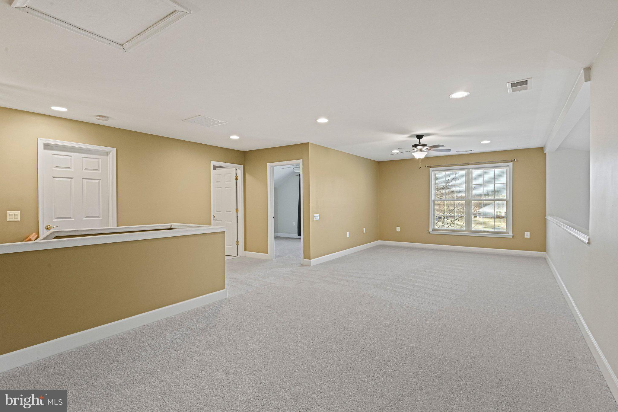 44482 Maltese Falcon Square Ashburn, VA 20147 - Photo 37 of 71