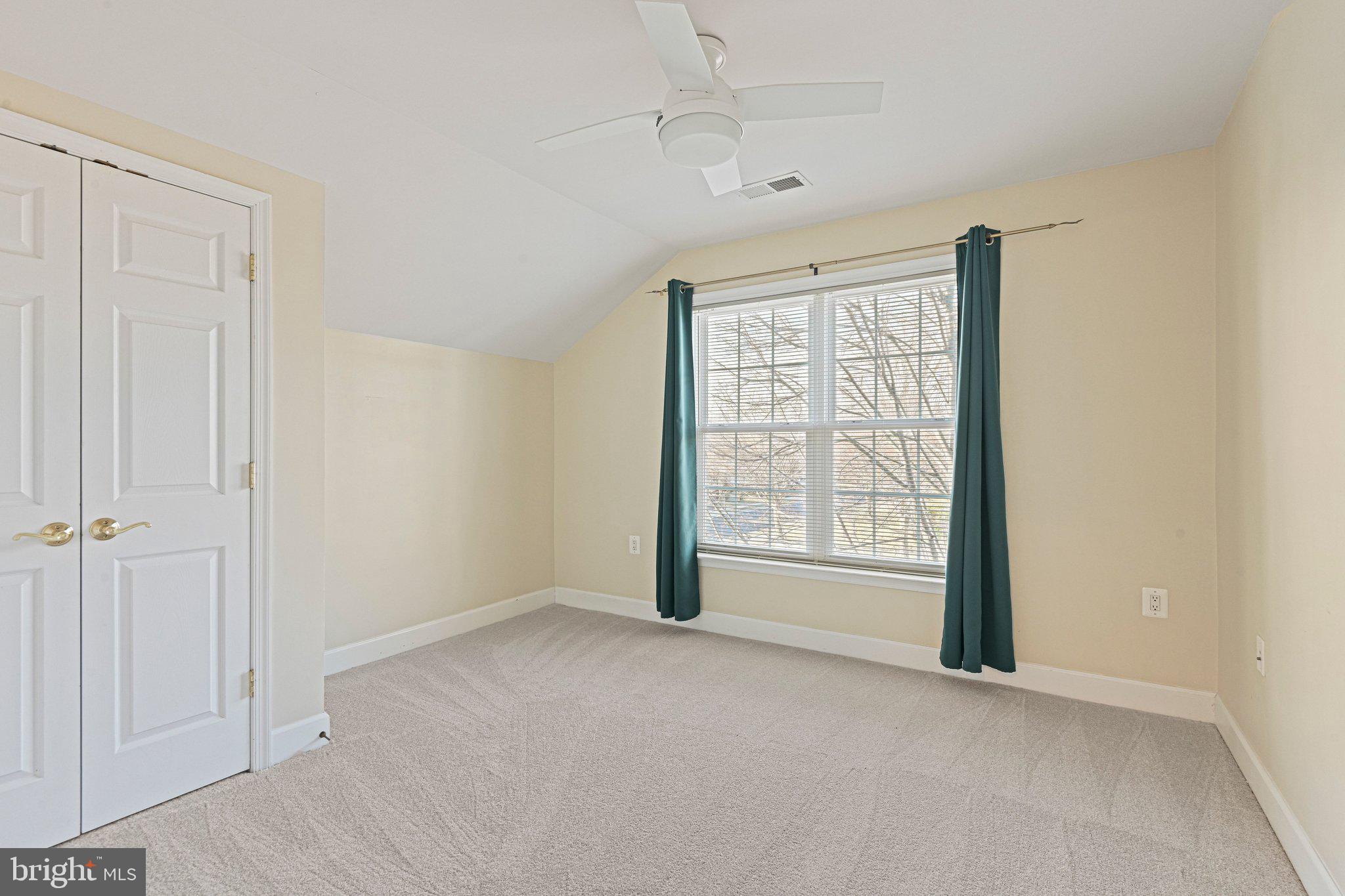 44482 Maltese Falcon Square Ashburn, VA 20147 - Photo 40 of 71 an empty room with windows