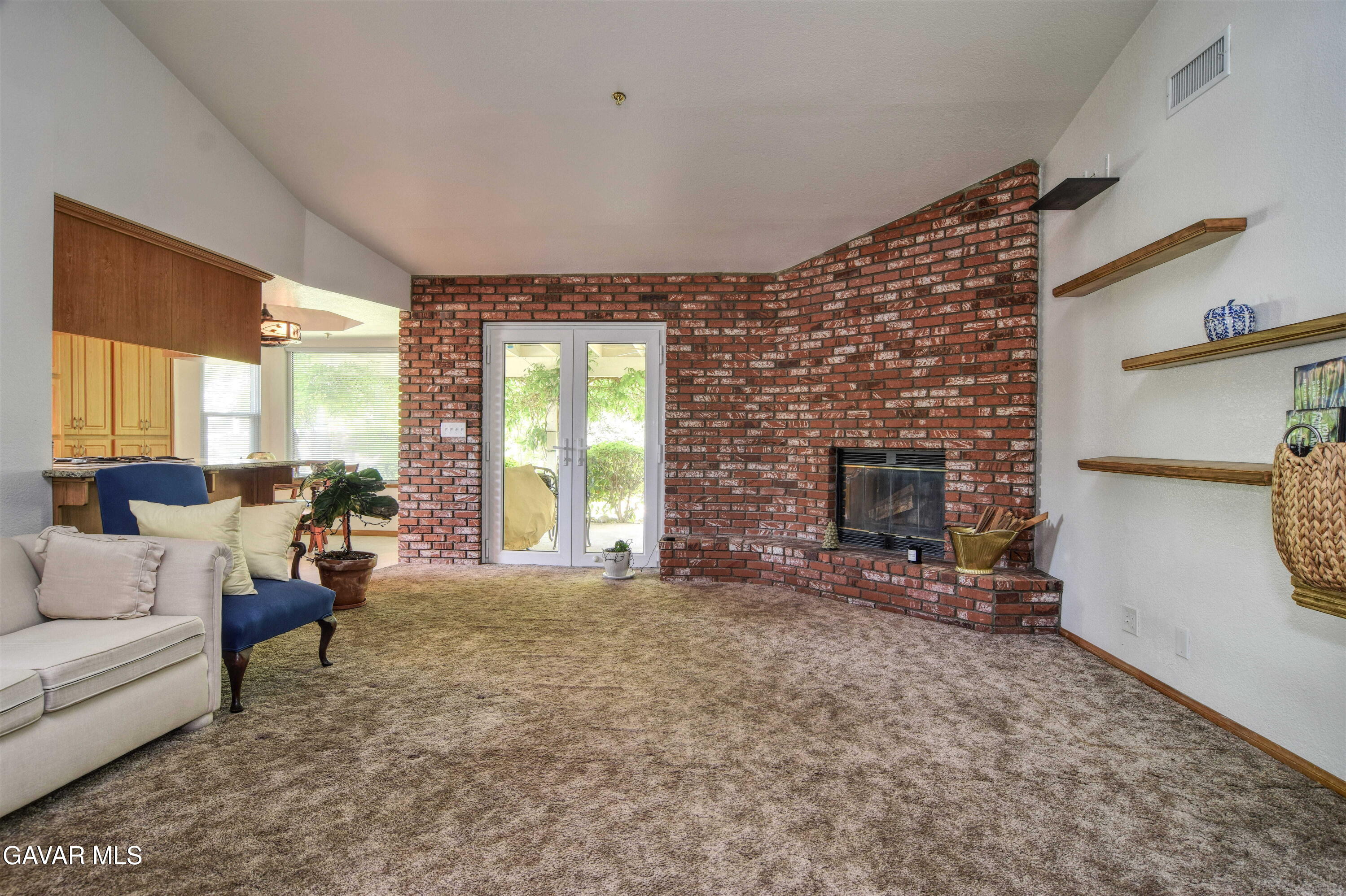 32151 Quirk Road Acton, CA 93510 - Photo 6 of 42 004