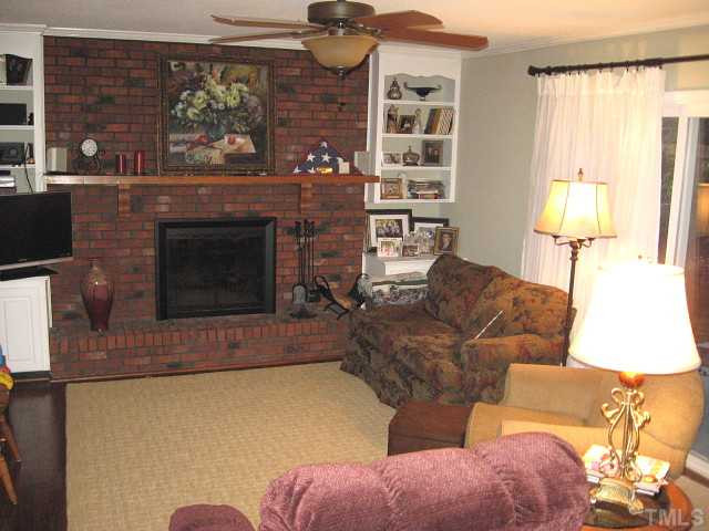 600 Compton Road Raleigh, NC 27609 - Photo 5 of 12 Photo 5
