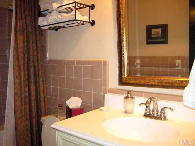 600 Compton Road Raleigh, NC 27609 - Photo 8 of 12 First floor full bath