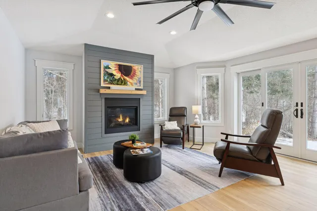 $999,000 | 9353 Stonebridge Trail North, Stillwater, MN 55082