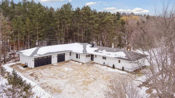 $999,000 | 9353 Stonebridge Trail North, Stillwater, MN 55082
